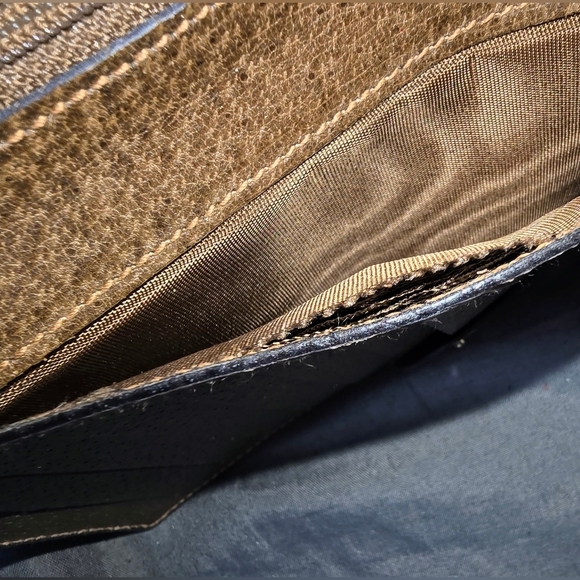 PROJECT - Vintage Gucci Canvas Wallet with Kisslock Coin Pouch - Picture 9 of 11